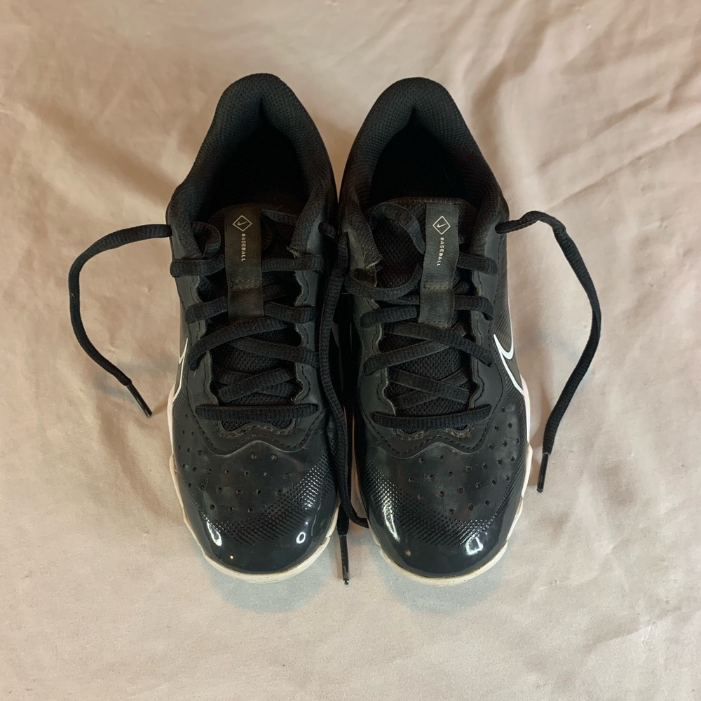 Nike Black Cleats Youth size 2Y